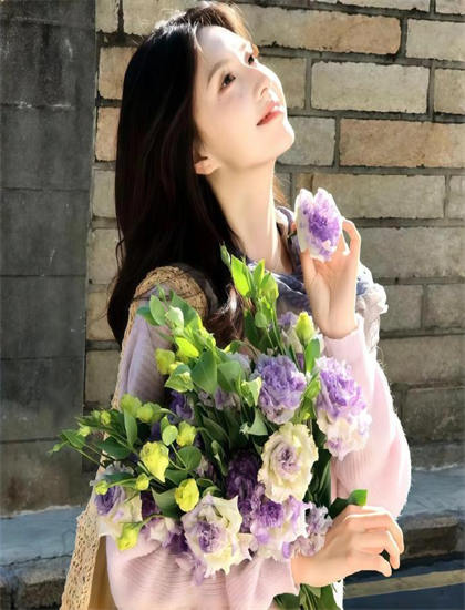 《逃亡花》专业欣赏全攻略：欣赏表演艺术与角色塑造的实用技巧 让你获得观影乐趣